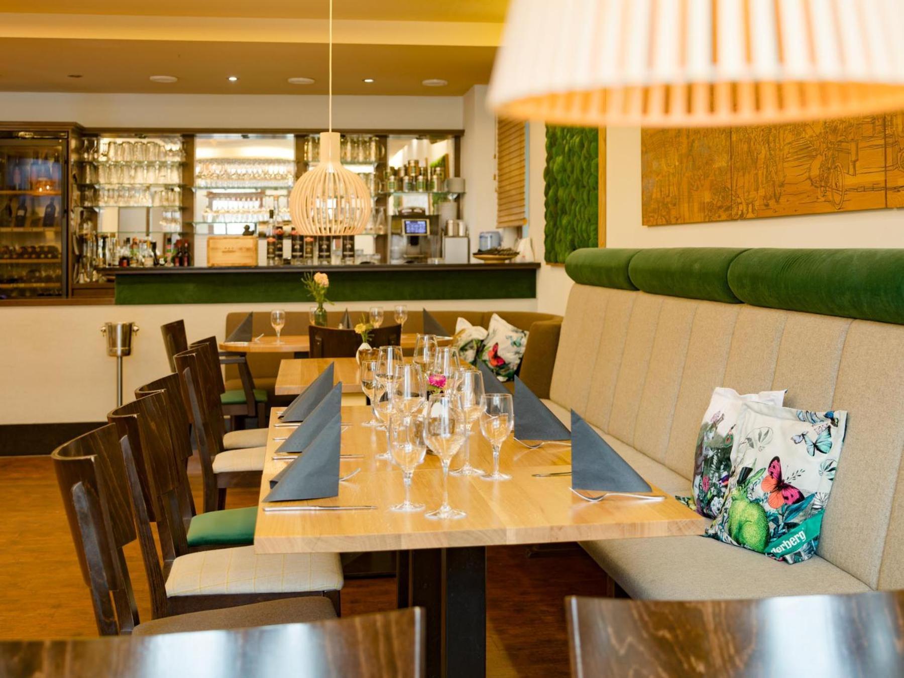 Hotel Restaurant Goldener Engel Heppenheim  ภายนอก รูปภาพ